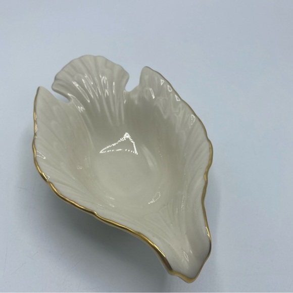 Lenox Dove Collection Open Candy Dish Ivory Gold Trim Bird China Porcelain USA - Picture 6 of 6